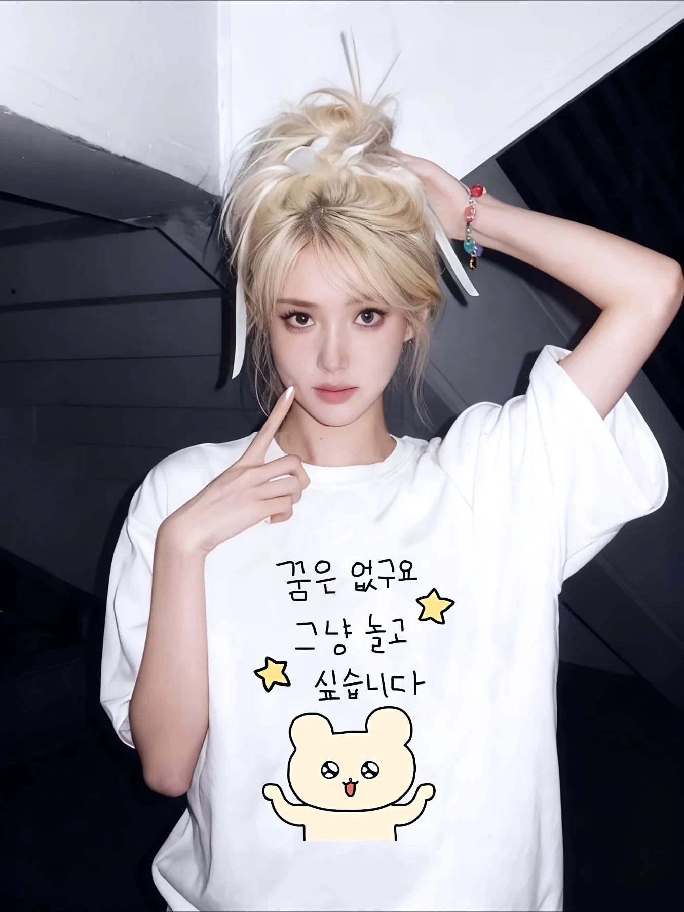 White Short Sleeved T-shirt with Fun Korean Text Combination Illustration Round Neck Kawaii Y2k Women Tops Versatile Summer Tees