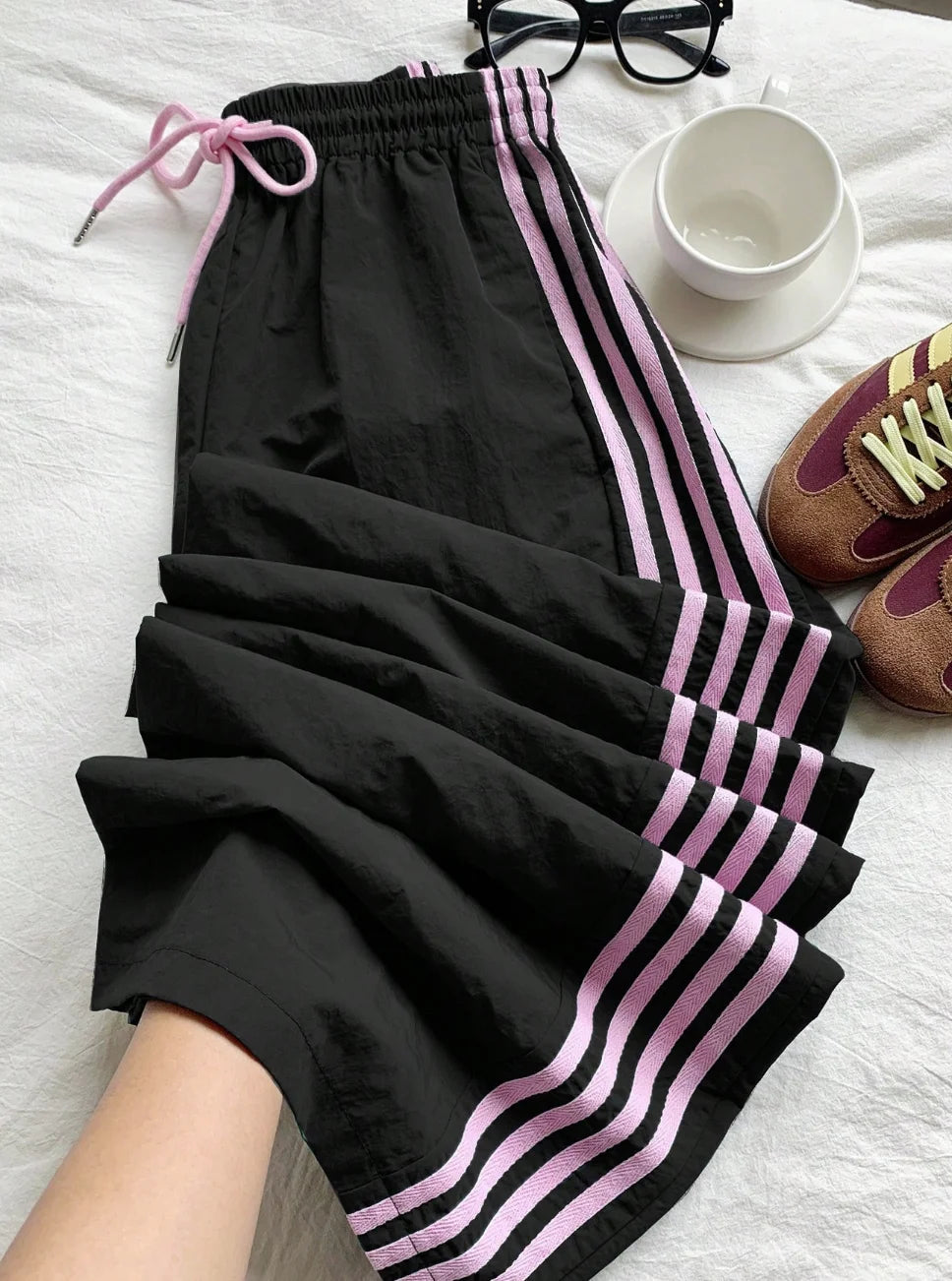 Women's elegant, fashionable, casual, outdoor sports, slimming and versatile Japanese, Korean, European and American pants